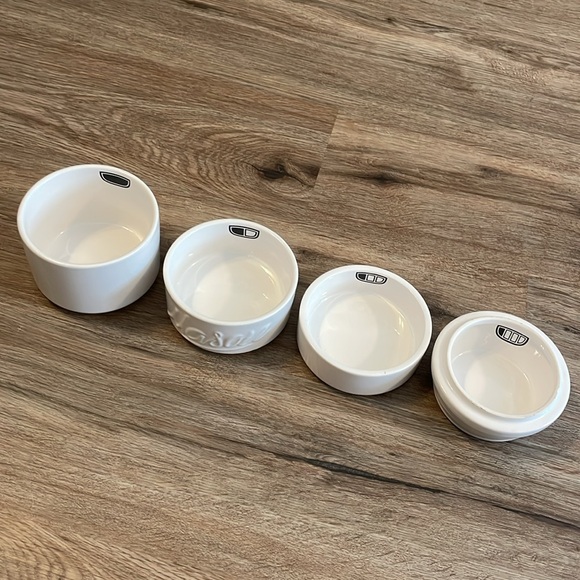 Rustic White Mason Jar Stackable Ceramic Measuring Cups 4 Piece Set - Picture 8 of 8